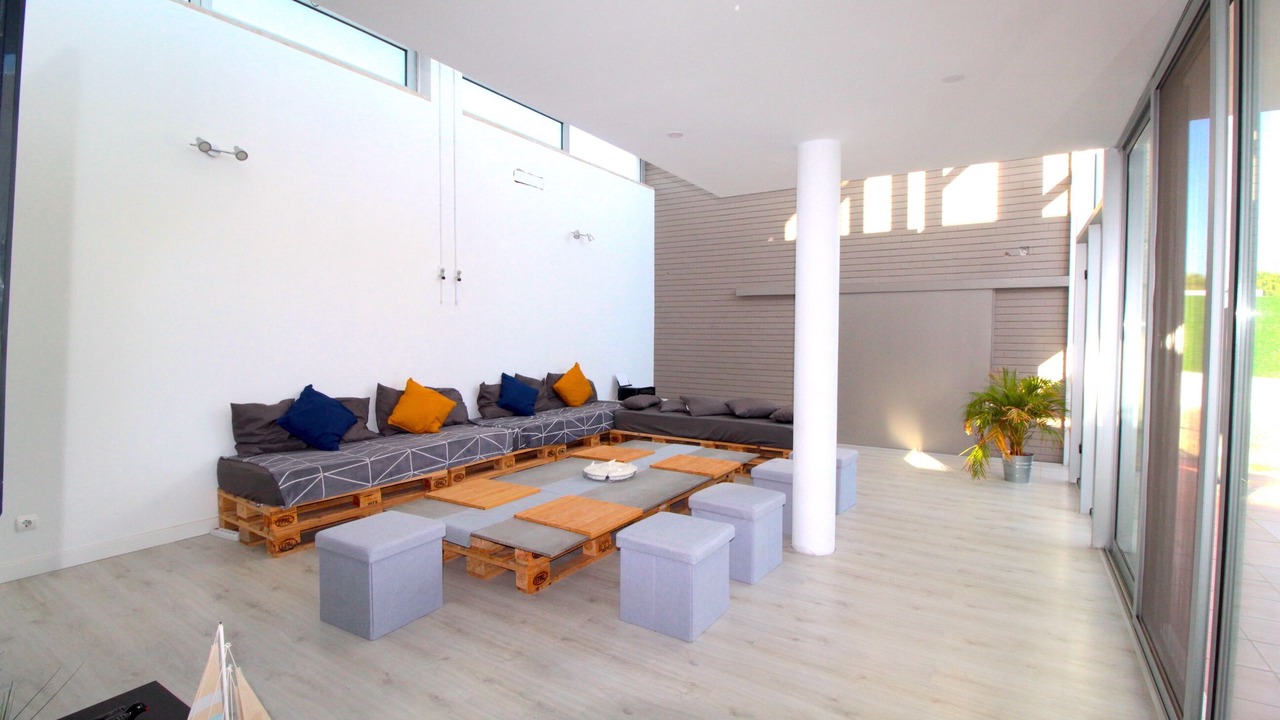 Photo of Livingroom in Gambia-Pontes-Alto da Guerra