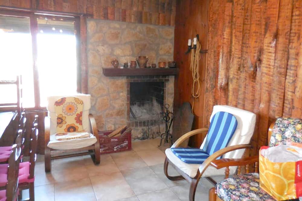 Photo of Livingroom in Llimiana