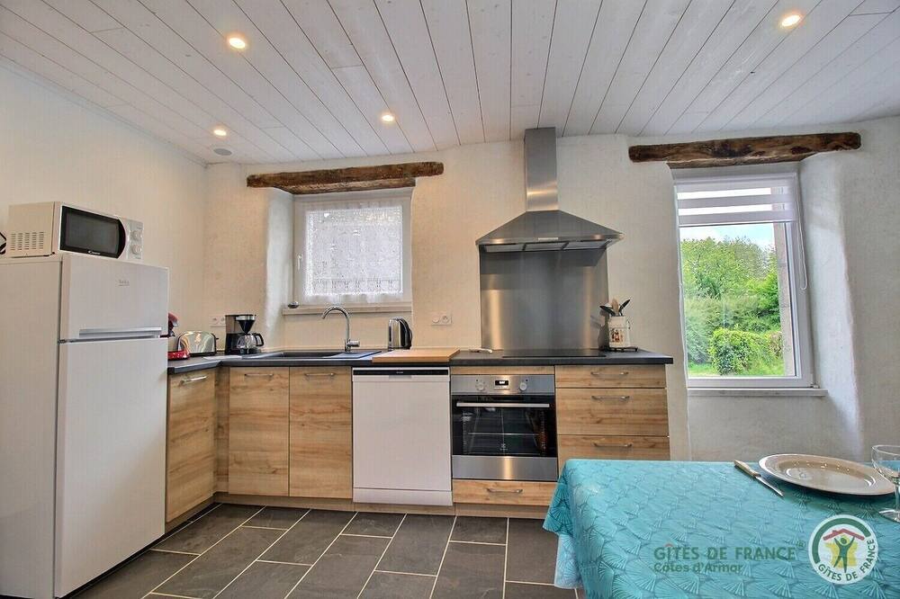 Photo of Kitchen in Plouaret