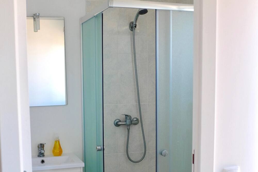 Photo of Bathroom in Faro