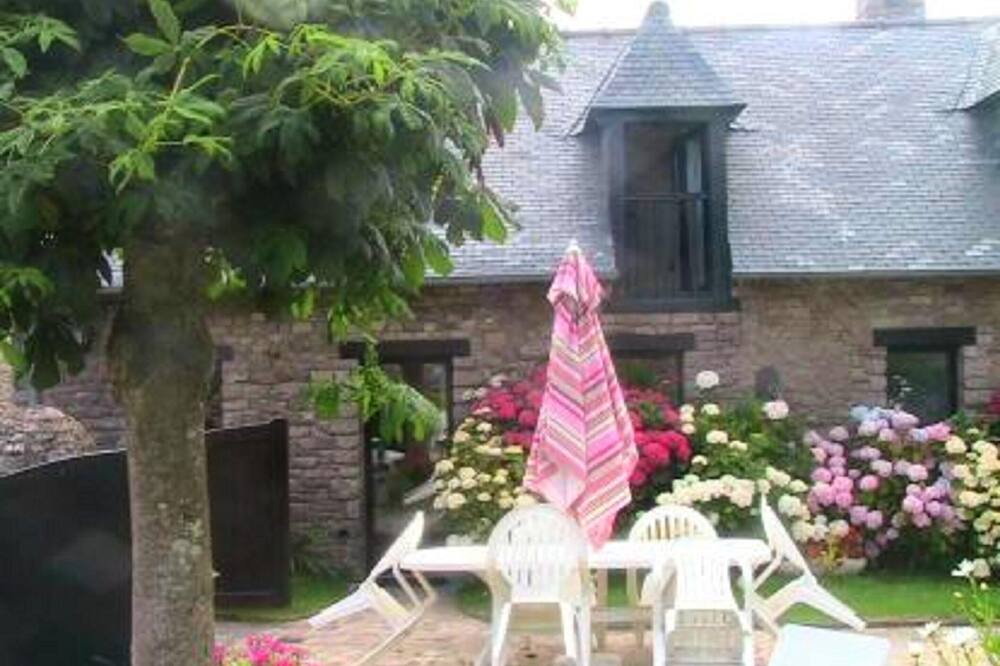 Photo of Outdoor in Plehedel