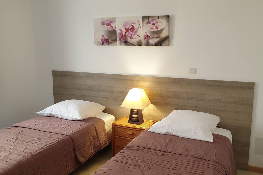 Photo of Bedroom in Labastide-de-Virac