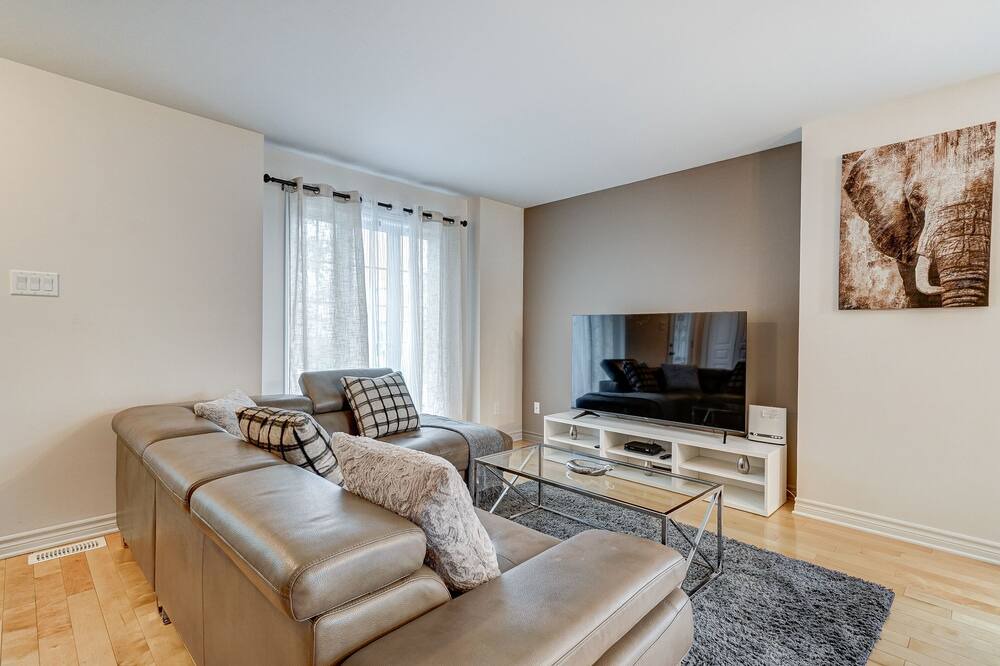 Photo of Livingroom in Plateau