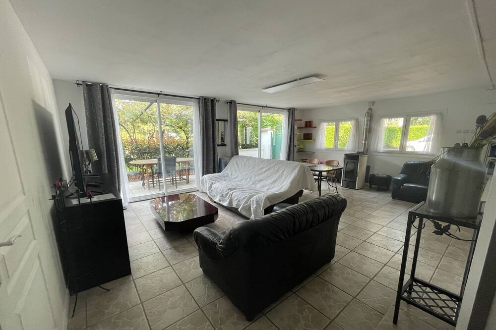 Photo of Livingroom in Contres