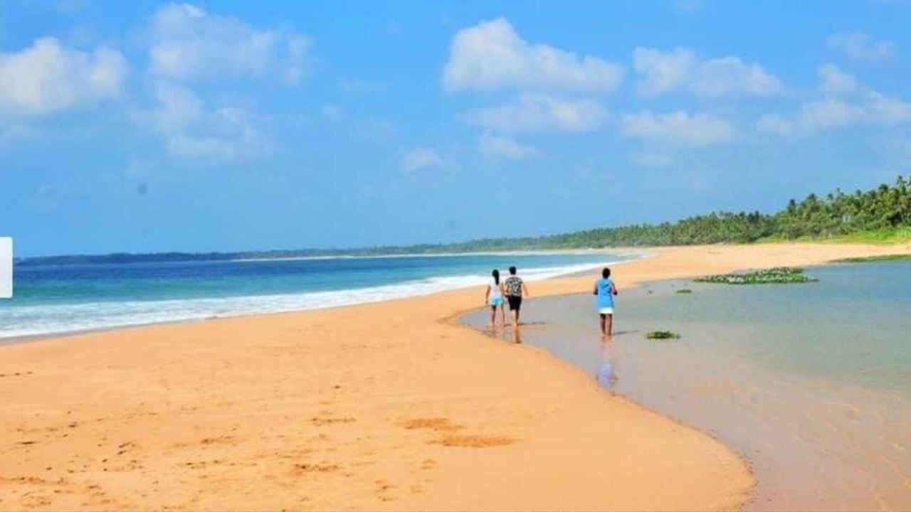 Photo of Others in Kahandamodara