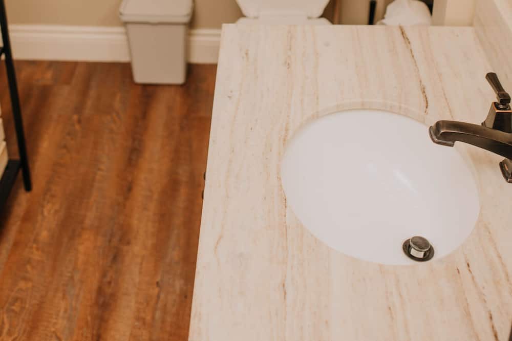 Photo of Bathroom in Georgian Bluffs