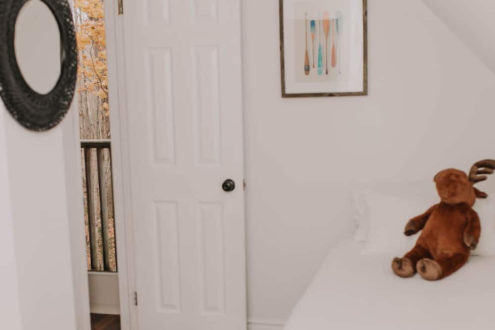Photo of Bedroom in Georgian Bluffs