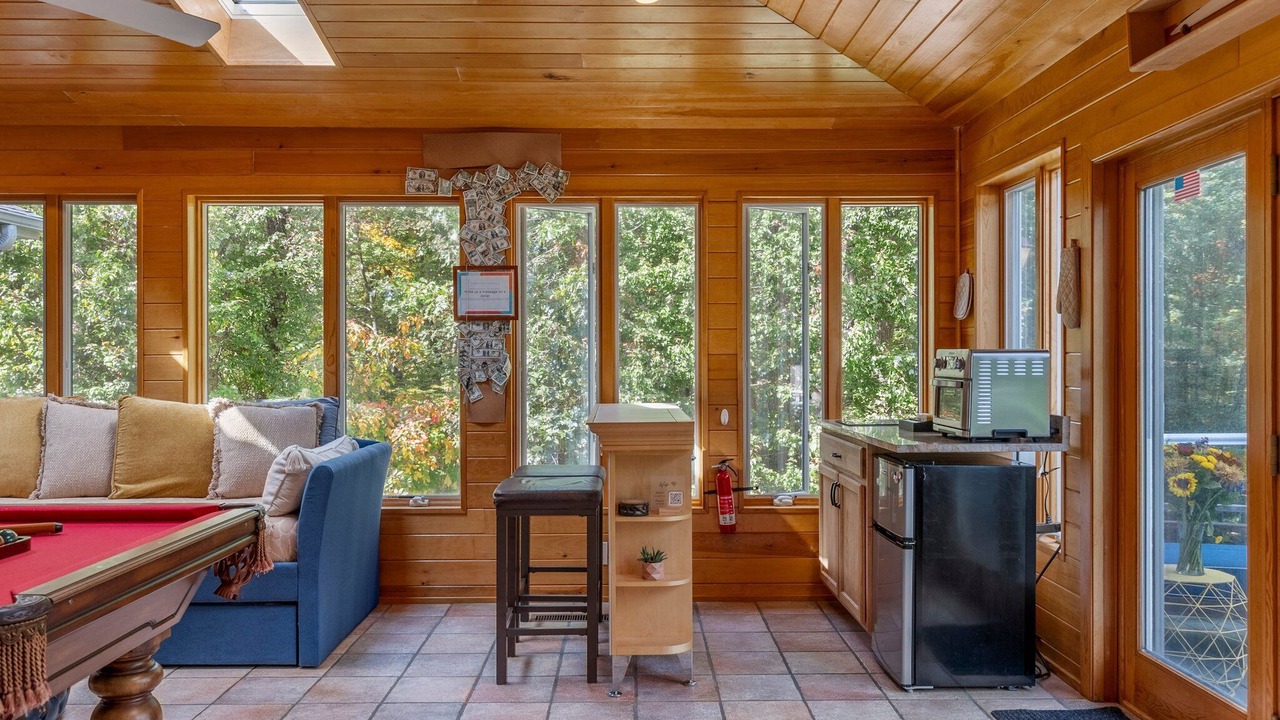 Photo of Bedroom in North Haven