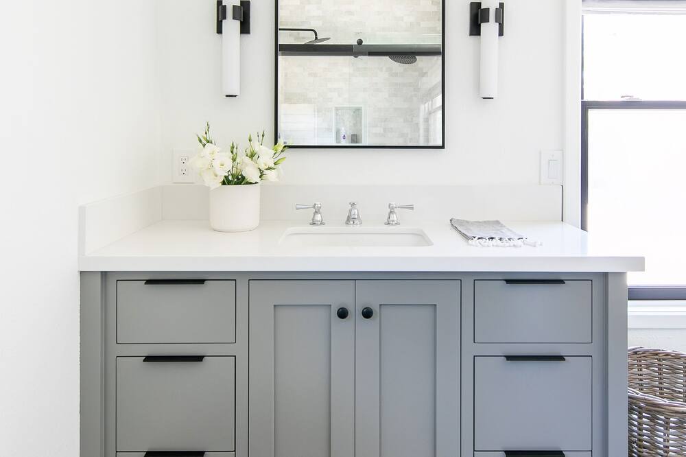 Photo of Bathroom in Lompoc