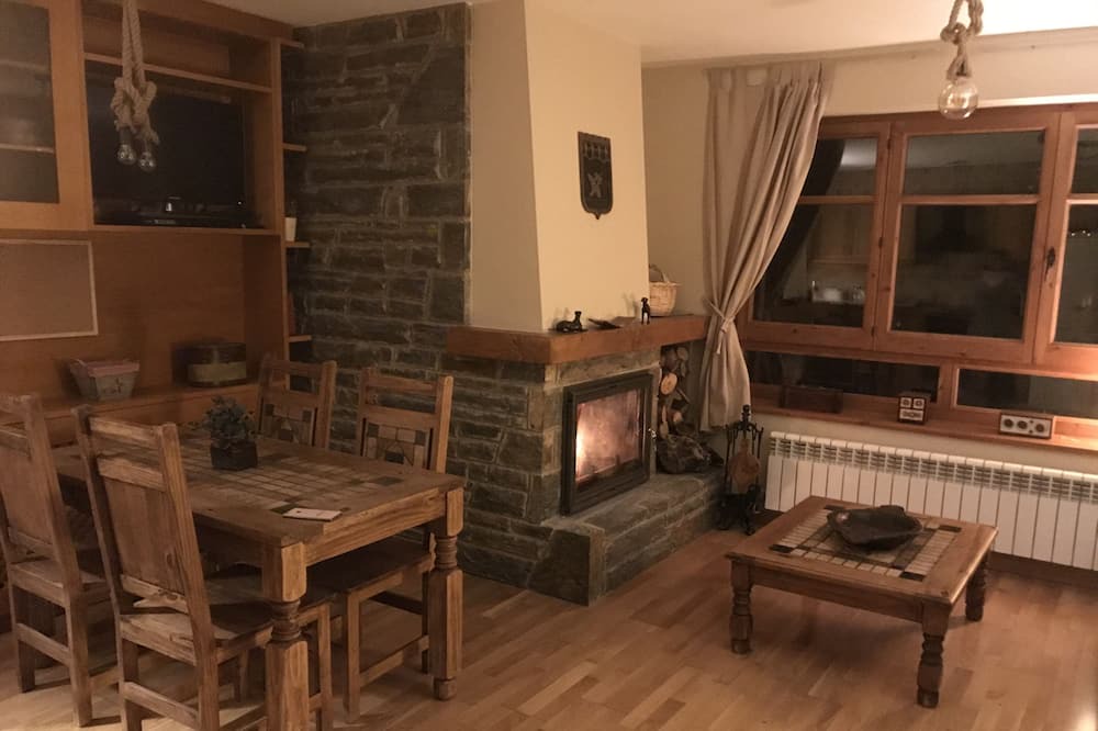 Photo of Livingroom in La Coma I la Pedra