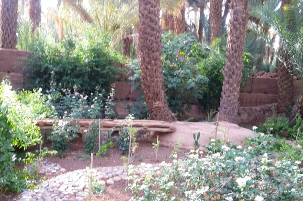 Photo of Others in Amezrou