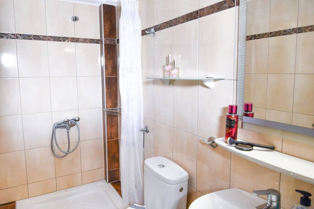 Photo of Bathroom in Sarti
