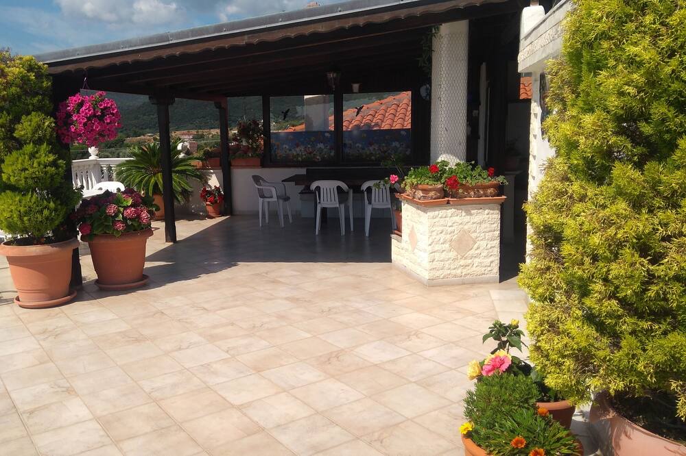 Photo of Others in Sarti