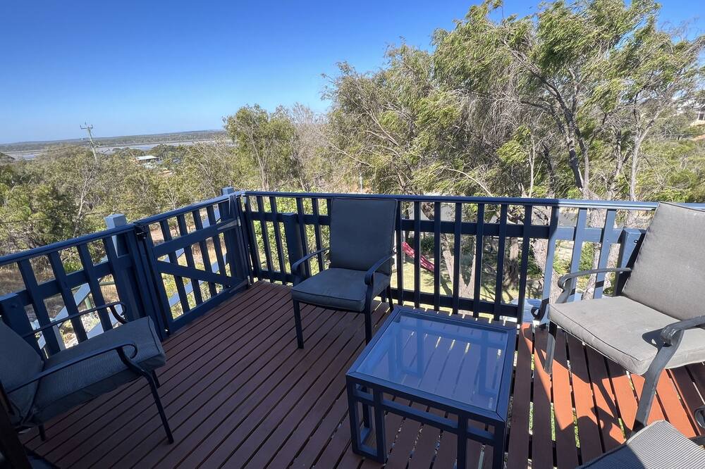 Photo of Patio Balcony in Preston Beach