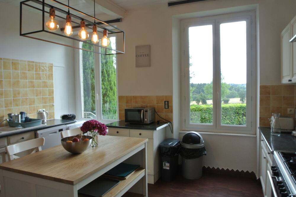 Photo of Kitchen in Landelles-et-Coupigny