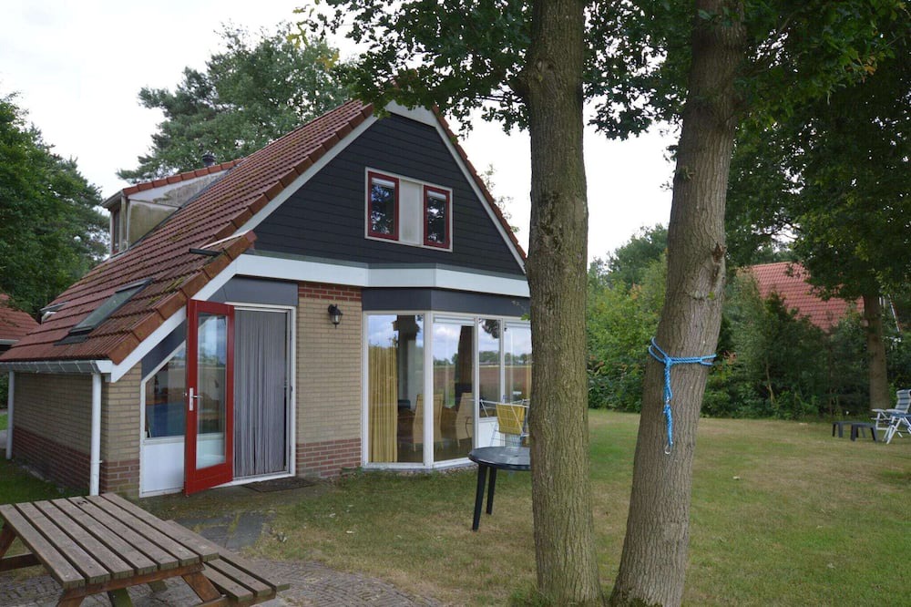 Photo of Outdoor in Lemele