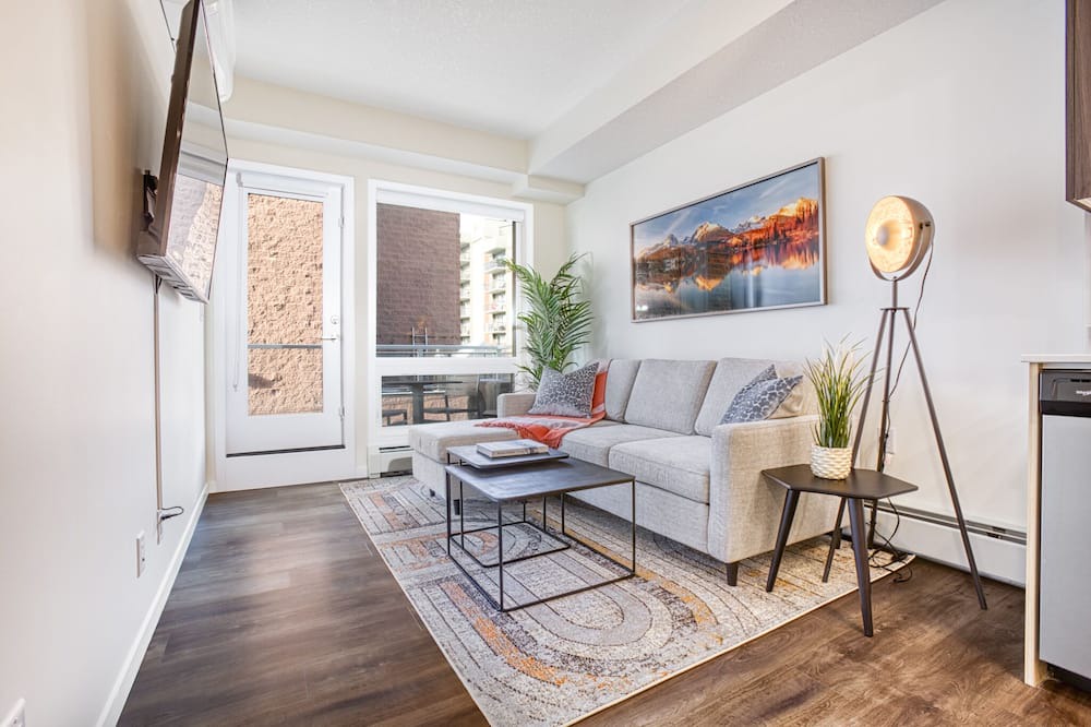 Photo of Livingroom in Beltline