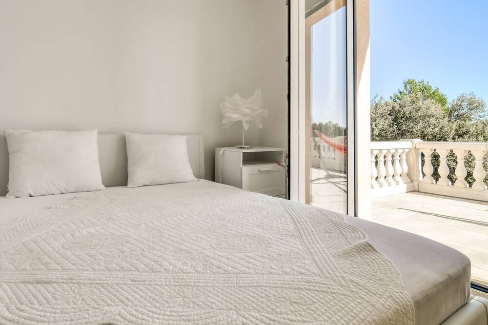 Photo of Bedroom in Le Cannet-des-Maures