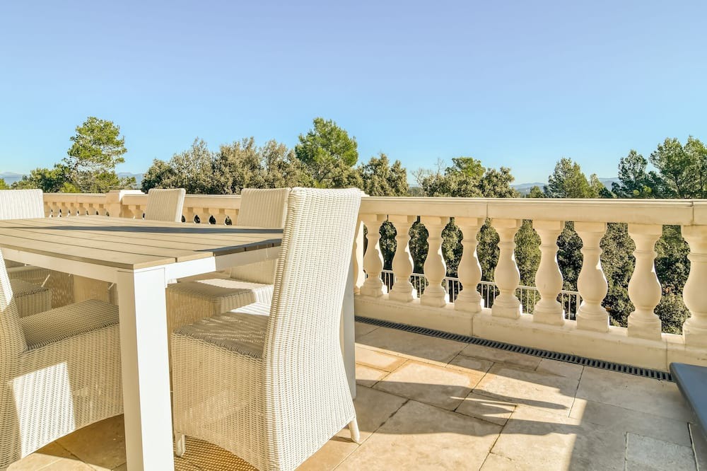 Photo of Patio Balcony in Le Cannet-des-Maures