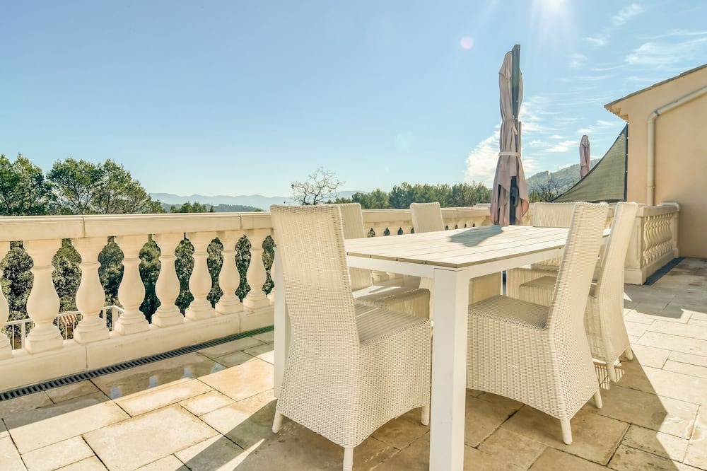 Photo of Patio Balcony in Le Cannet-des-Maures