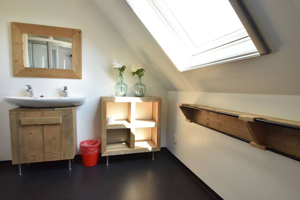 Photo of Bathroom in Lollum