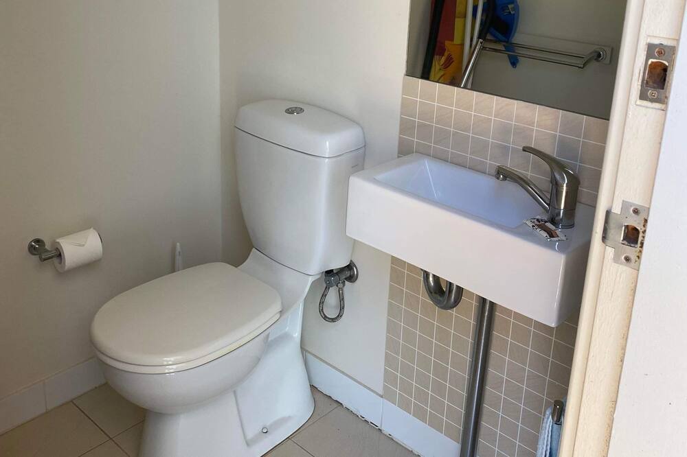 Photo of Bathroom in Preston Beach