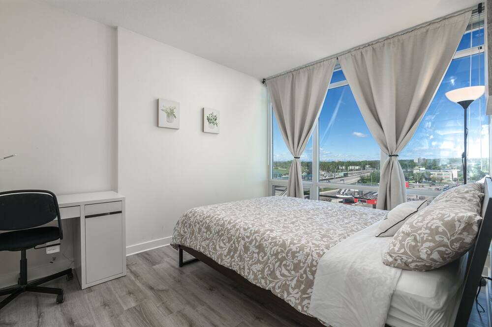Photo of Bedroom in Brentwood