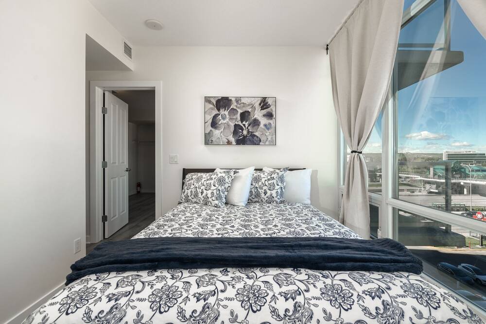 Photo of Bedroom in Brentwood