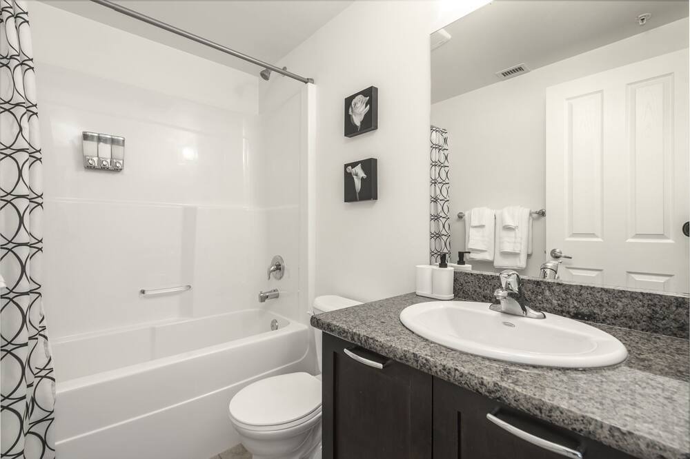 Photo of Bathroom in Brentwood