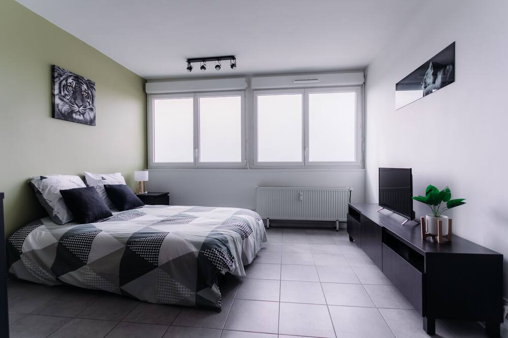 Photo of Bedroom in Dardilly