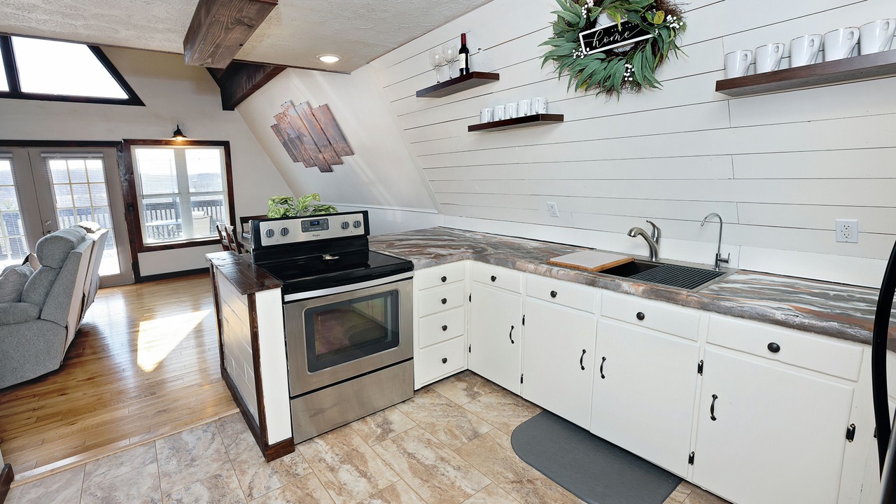 Photo of Kitchen in Cabool