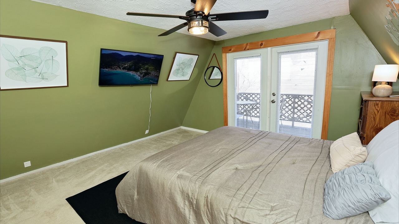 Photo of Bedroom in Cabool