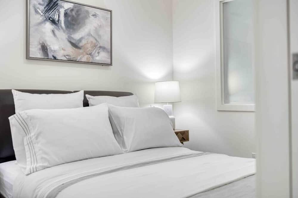 Photo of Bedroom in Bow Riverfront