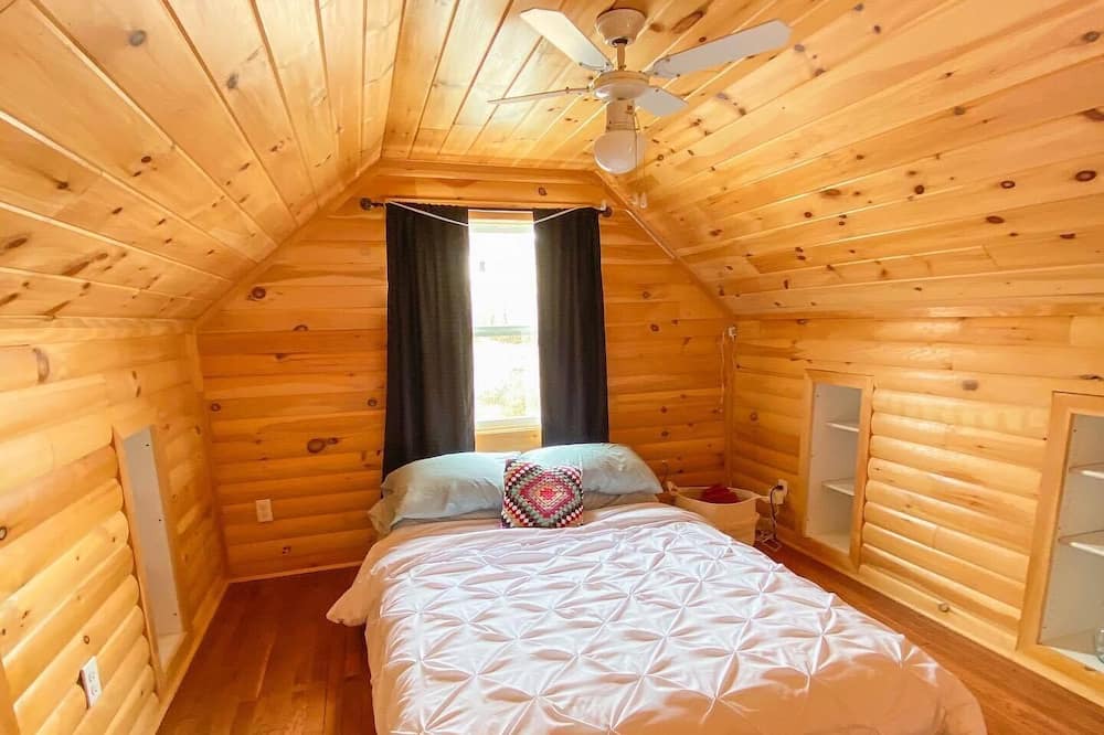Photo of Bedroom in Carbonear