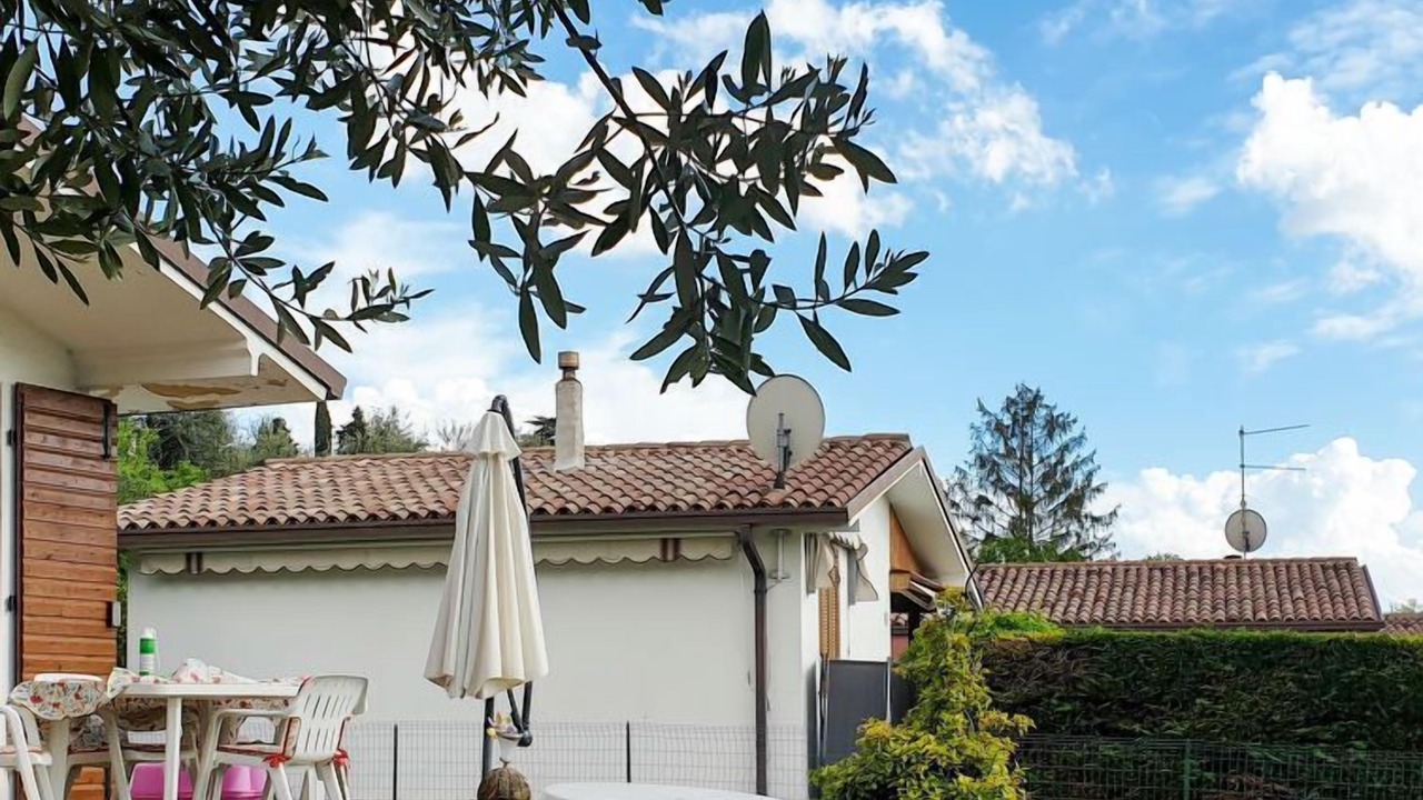 Photo of Outdoor in Calmasino