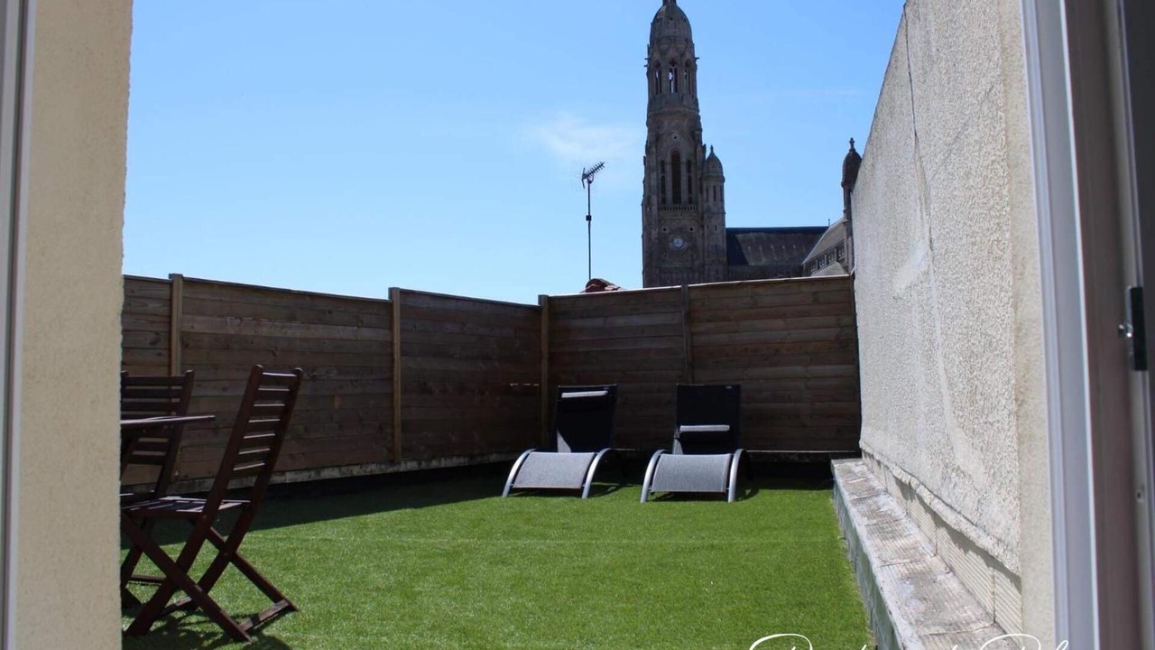 Photo of Patio Balcony in Saint-Laurent-sur-Sevre