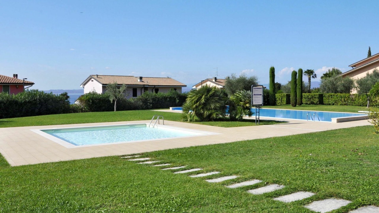 Photo of Outdoor in Calmasino