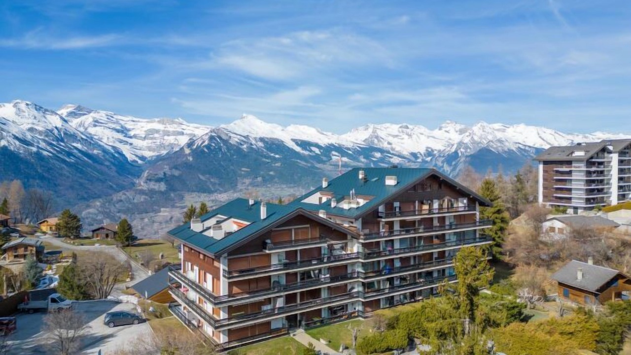 Photo of Outdoor in Saint-Pierre-de-Clages