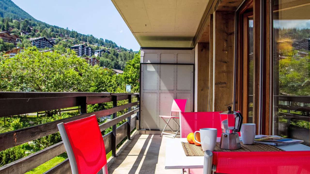 Photo of Outdoor in Saint-Pierre-de-Clages