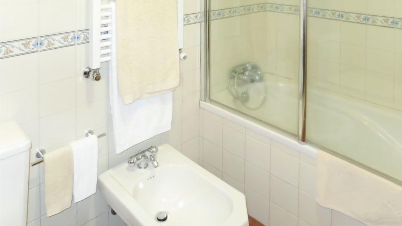 Photo of Bathroom in Bico