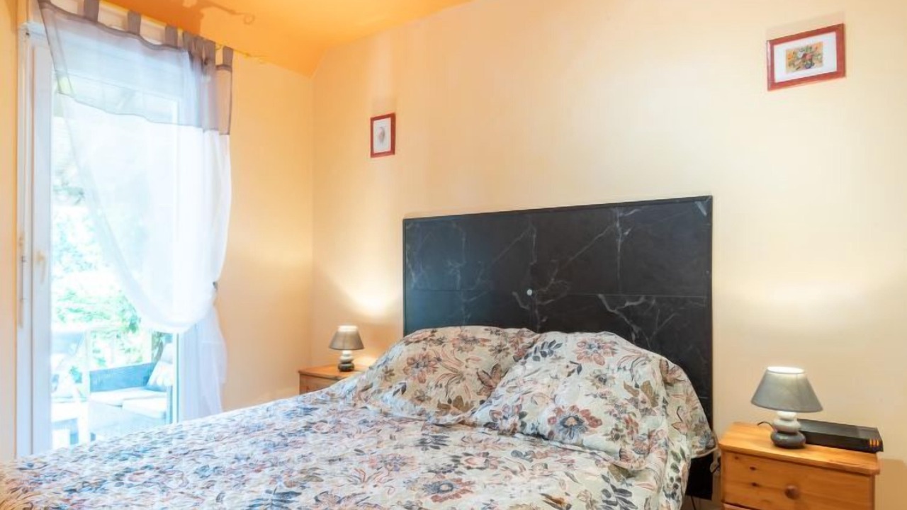 Photo of Bedroom in Carentan