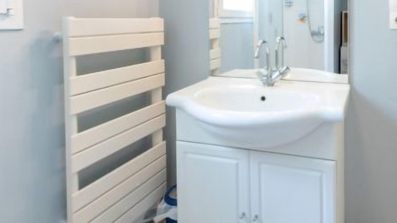 Photo of Bathroom in Carentan