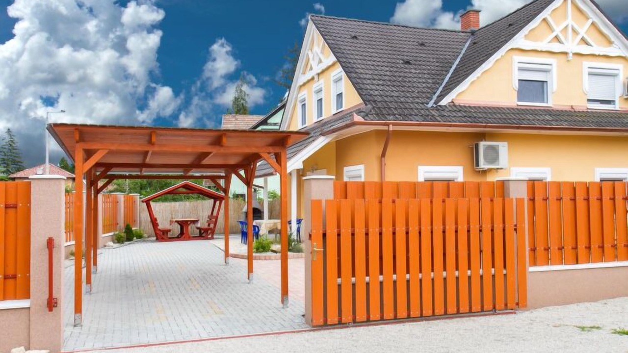 Photo of Buildings in Balatonkeresztur