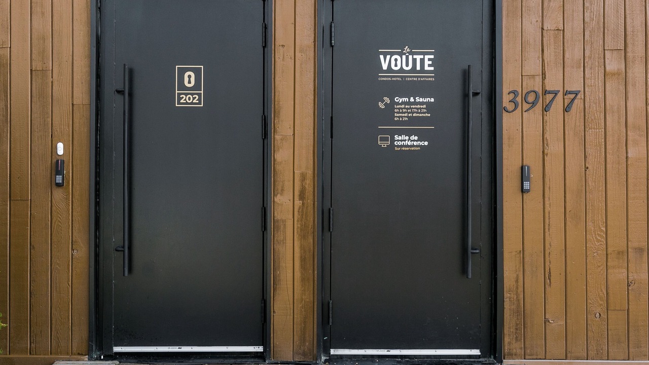 Photo of Outdoor in Laval