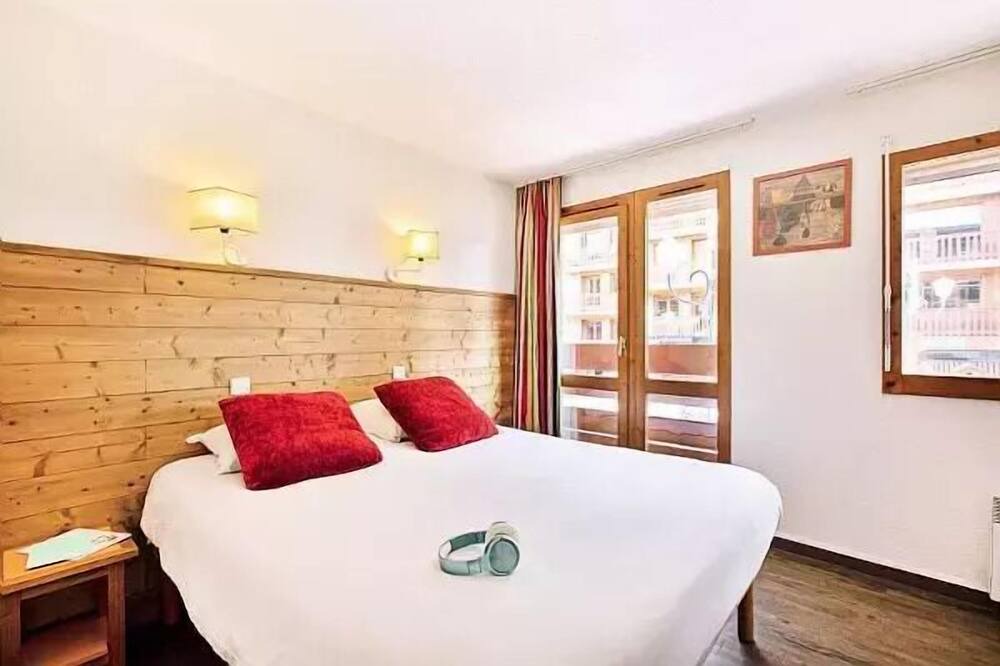 Photo of Bedroom in Meribel Centre