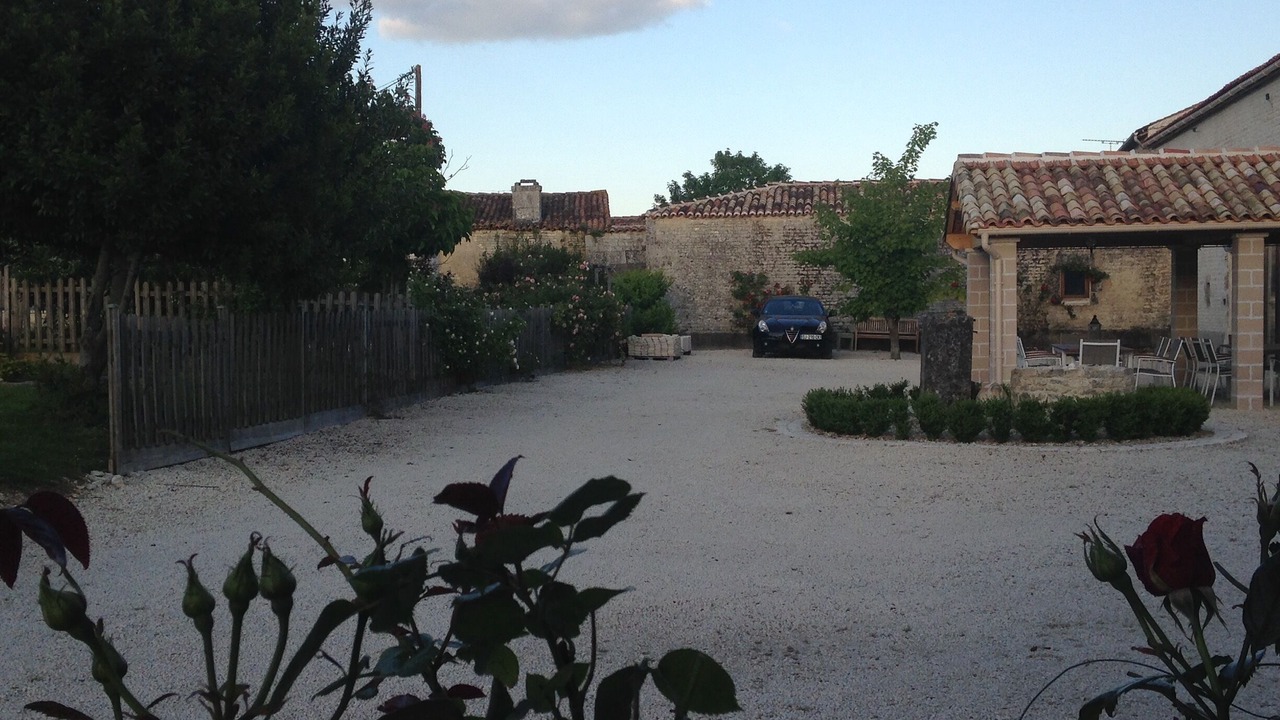Photo of Outdoor in Echallat