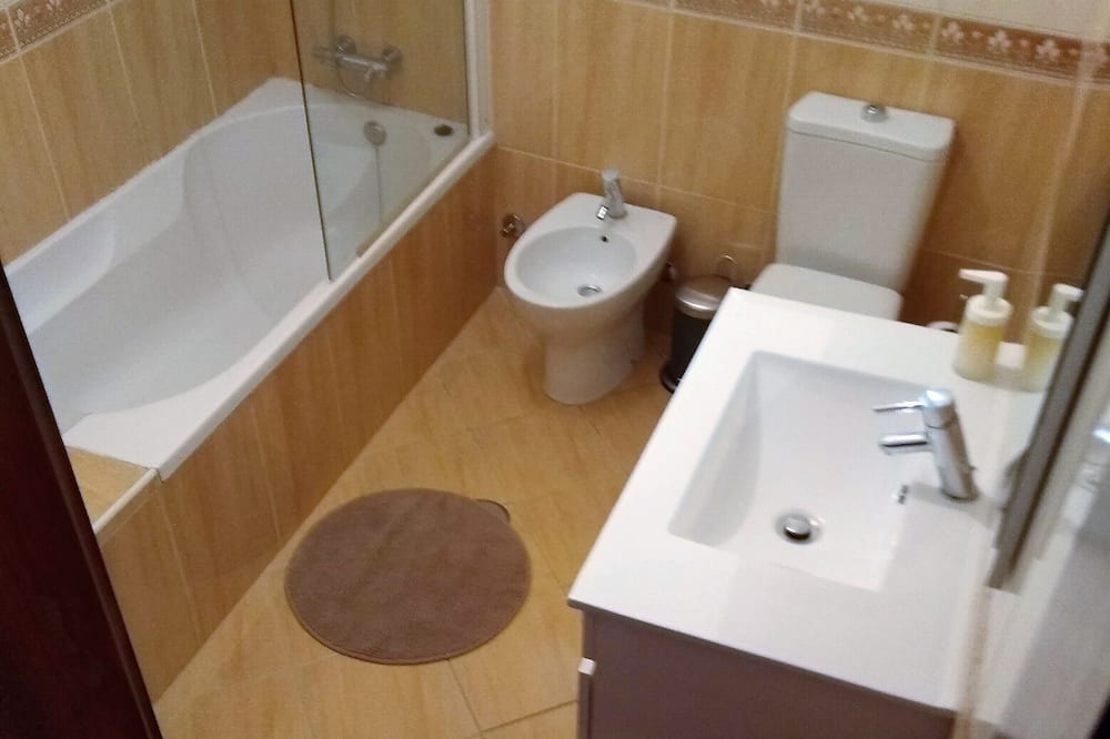 Photo of Bathroom in Ribeira de Pena