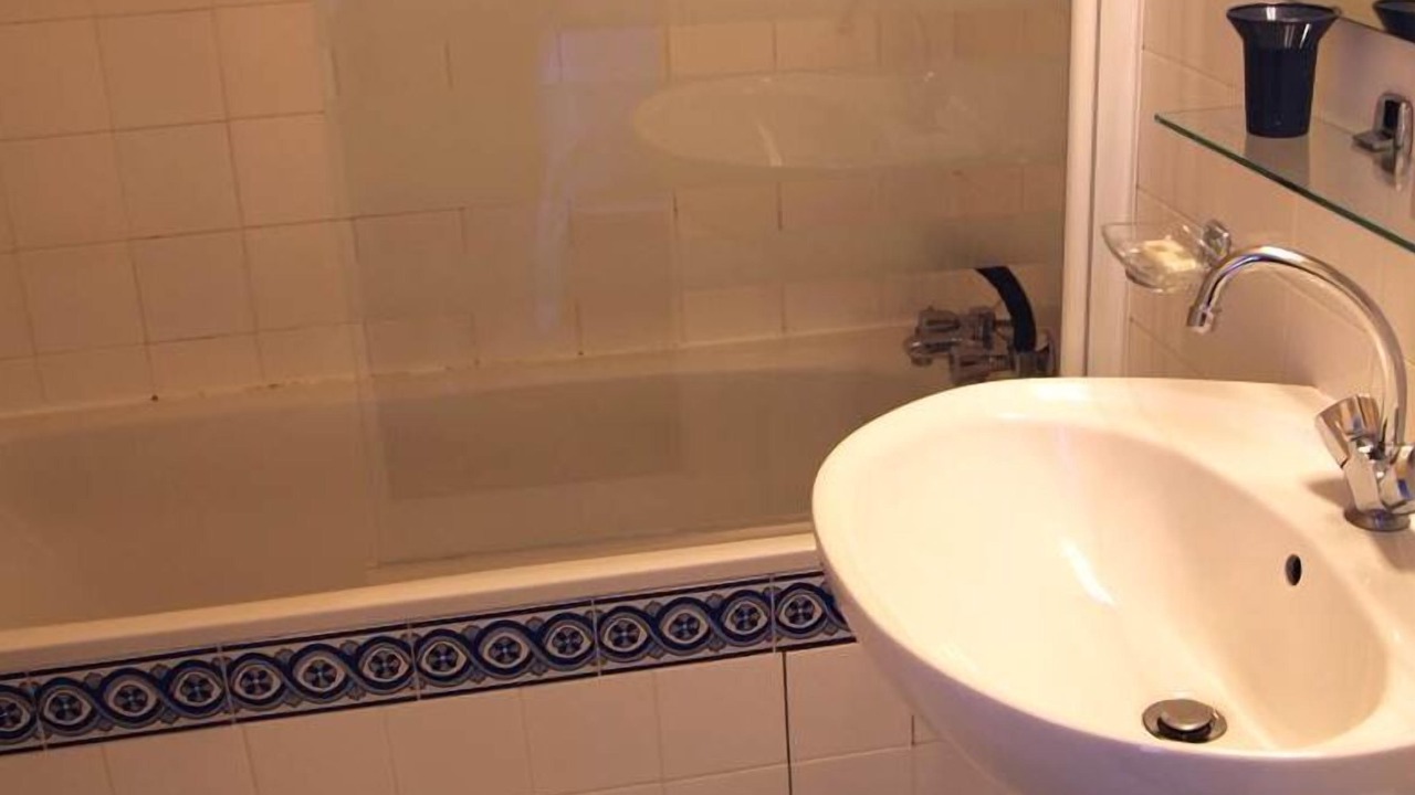 Photo of Bathroom in Laure-Minervois