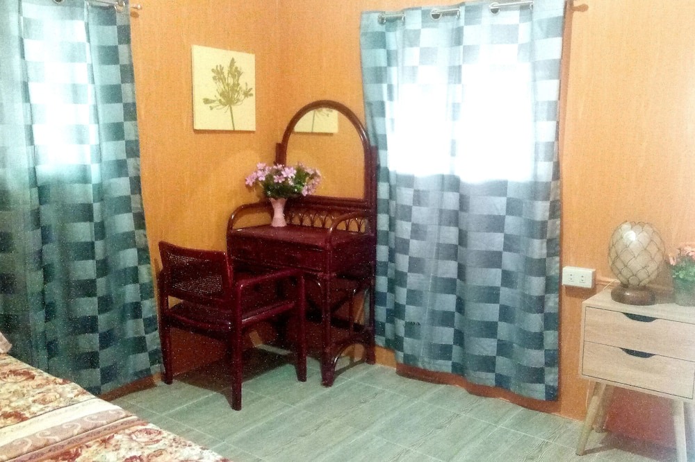 Photo of Bedroom in Lucap