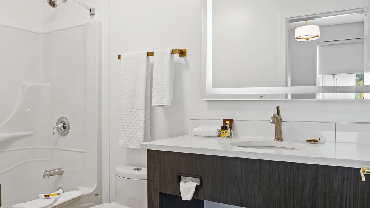 Photo of Bathroom in Trail